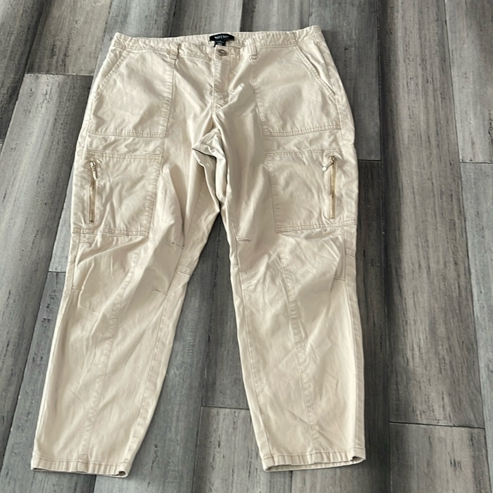 White House Black Market Women's Cargo Pants Size 14